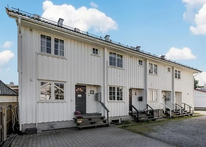 Sentralt I Med Gangavstand Til Appartement